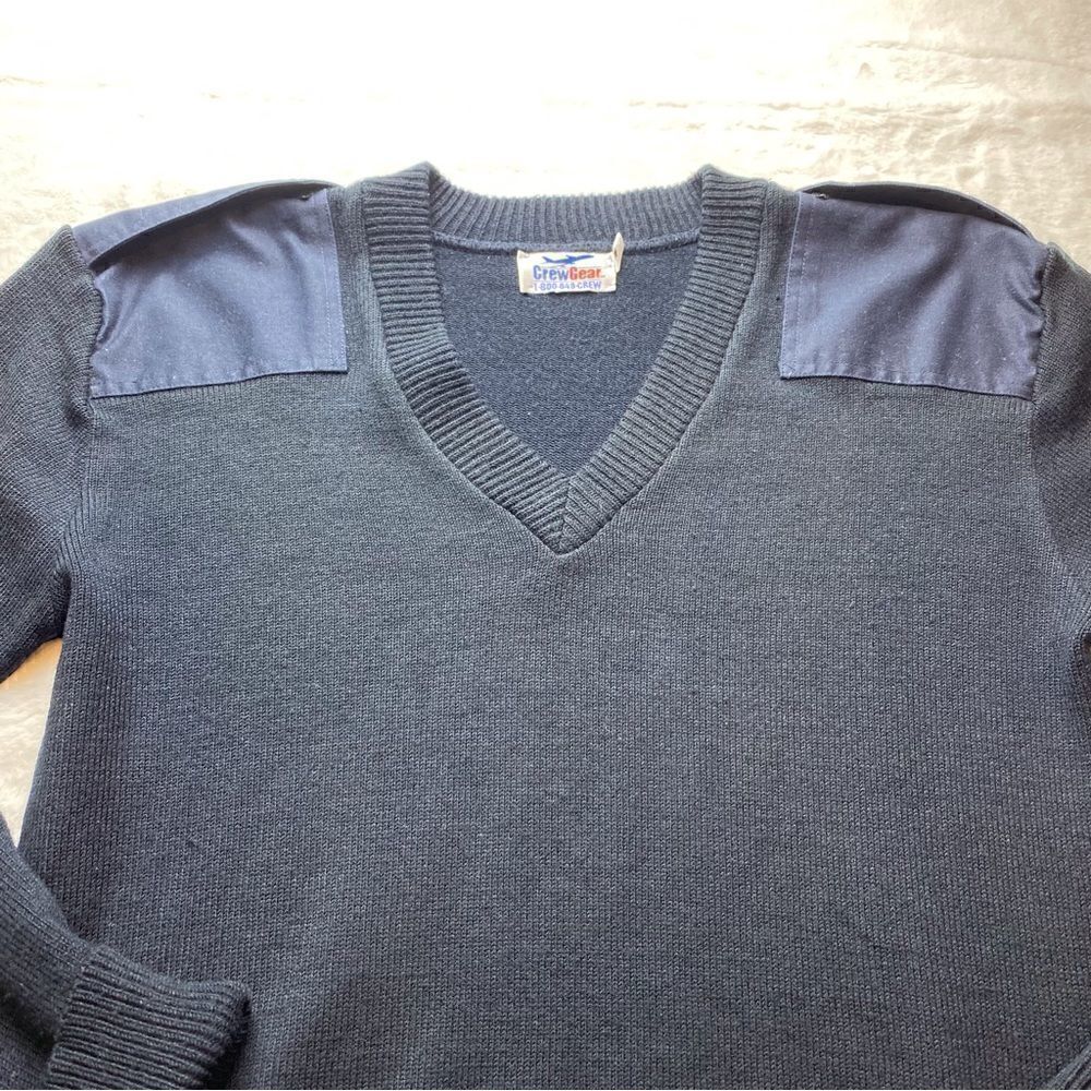 Crew Gear Black V Neck Commando Long Sleeve Sweater Size Medium - Picture 6 of 11